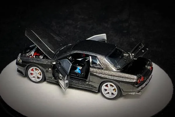 PGM MODEL PGM 1/64 Nissan GT-R R32 Metallic Grey 豪華版 圖片 3
