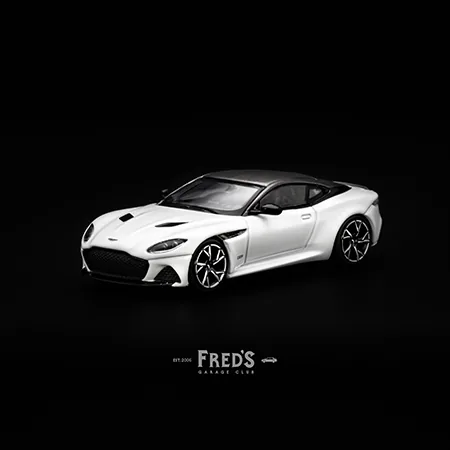 MINI GT MINI GT #1225 Aston Martin DBS Stratus White