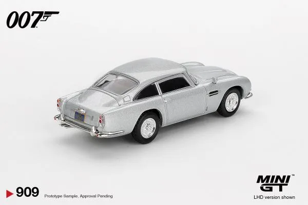 MINI GT MINI GT #909-007E Aston Martin DB5“Casino Royale”英文版 圖片 3