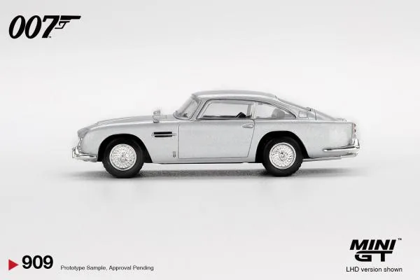MINI GT MINI GT #909-007E Aston Martin DB5“Casino Royale”英文版 圖片 4