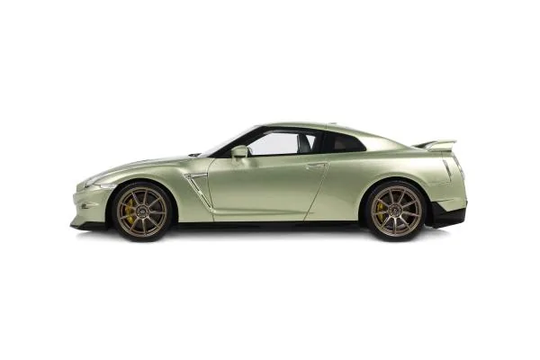 GT Spirit GT Spirit GT974 1/18 NISSAN GT-R (R35) PREMIUM EDITION T-SPEC MILLENNIUM JADE 2024 圖片 4