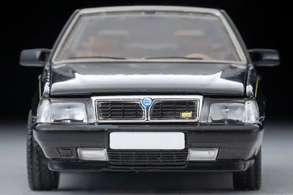 TOMYTEC TLV TOMYTEC TLV 1/64 LVN277c Lancia Thema 8.32 Phase I (Black) 圖片 5
