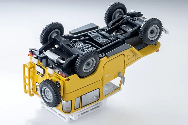 TOMYTEC TLV TOMYTEC TLV 1/64 LVN381a Toyota Land Cruiser 40 (Yellow)