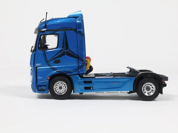 SOLIDO SOLIDO S4319201 1:43 MERCEDES-BENZ ACTROS L BLUE 2024 圖片 5