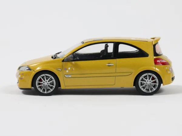SOLIDO SOLIDO S4310208 1:43 RENAULT MEGANE 2 RS F1 TEAM (R25) SIRIUS YELLOW 圖片 3